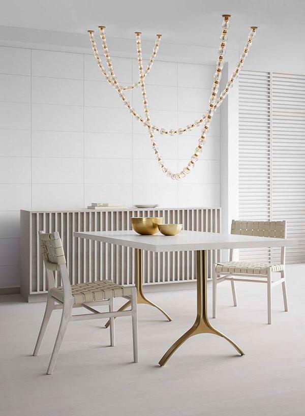 Kattovalaisin Collier