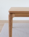Ruokapöytä Floating, tammi C3