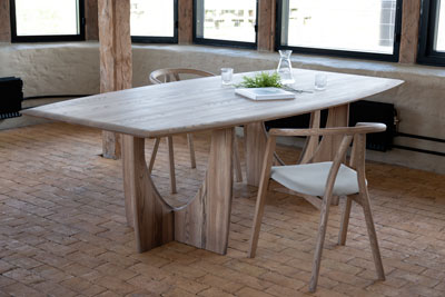 Ruokapöytä Longboat 240 x 120 cm, saarni C20