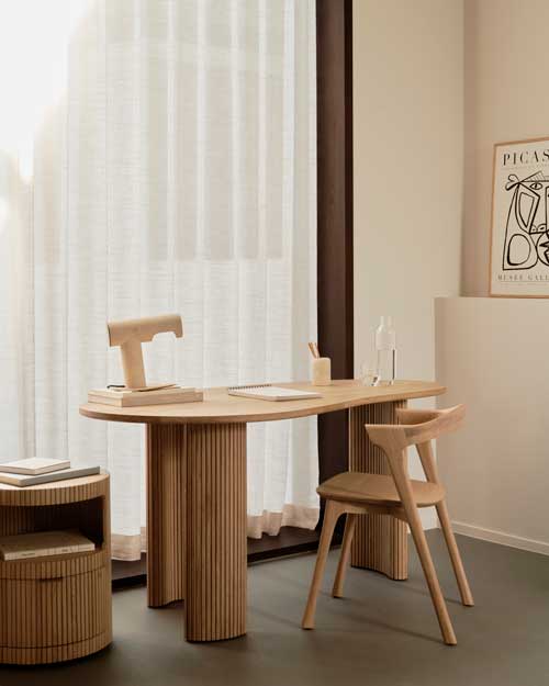 Työpöytä Boomerang 160 x 83 cm, tammi