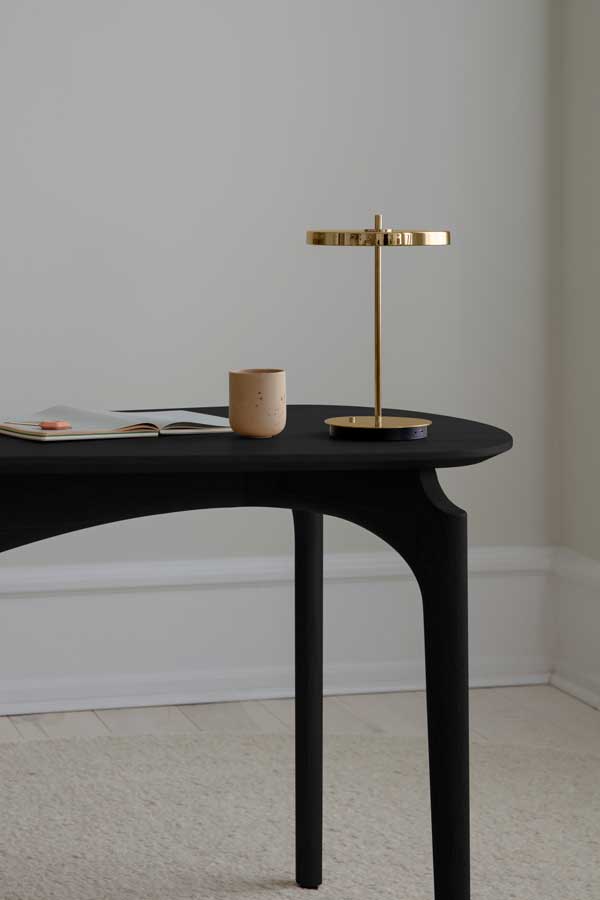 Työpöytä Duende 130 x 67 cm, Black Oak