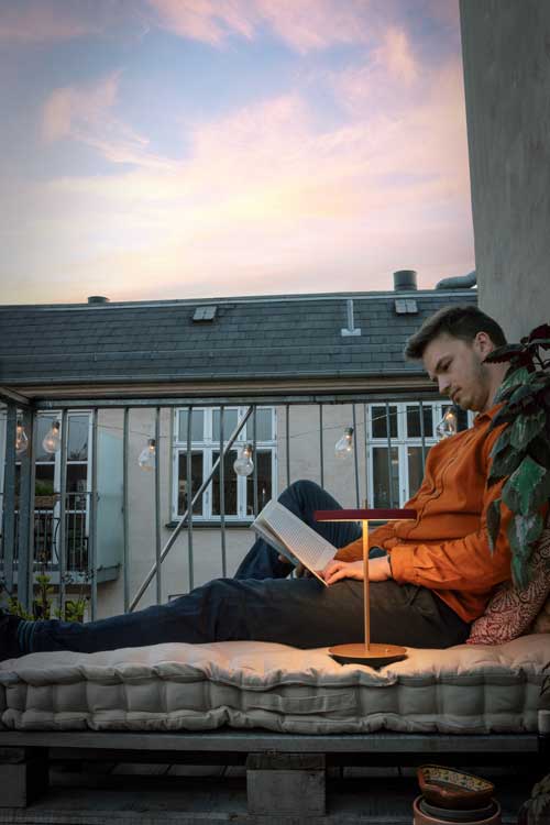 Ladattava pöytävalaisin Asteria Move, Ruby Red