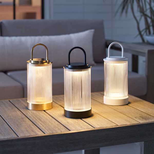 Ladattava pöytävalaisin Tawa, Natural Brass, ulkokäyttöön