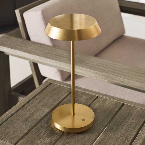 Ladattava pöytävalaisin Tepa, Natural Brass, ulkokäyttöön